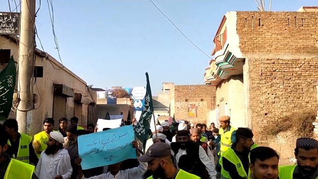 Malka hans my Quran pak ki Behurmati krny par#Sudan ka khilaf rally nikali смотреть онлайн