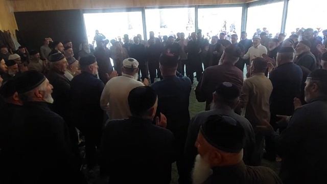 Зикр Анди на Зиярате Шейха Умаргаджи-Андийского 17.07.2023год смотреть онлайн