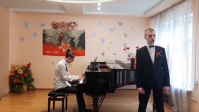 "Сын России" муз. С.Туликова, сл. В.Харитонова смотреть онлайн