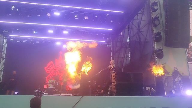 Файер-шоу(Мотофестиваль,Воробьевы Горы,26 мая 2024) смотреть онлайн