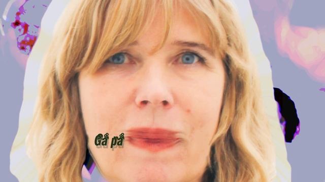 Karin Mamma Andersson säger "Gå på" смотреть онлайн