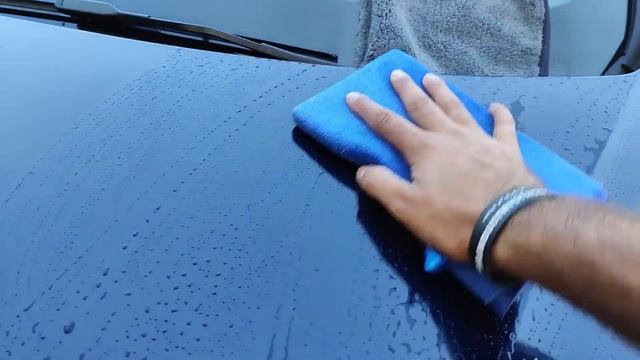 How To Make Car Paint Smooth! Clay Bar Magic! смотреть онлайн