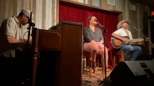 Picture Cards - Bo Brumble & Garrett Mann смотреть онлайн