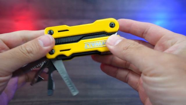 DEWALT Multi Tool DWHT71843 MT16 - This is How it Works смотреть онлайн