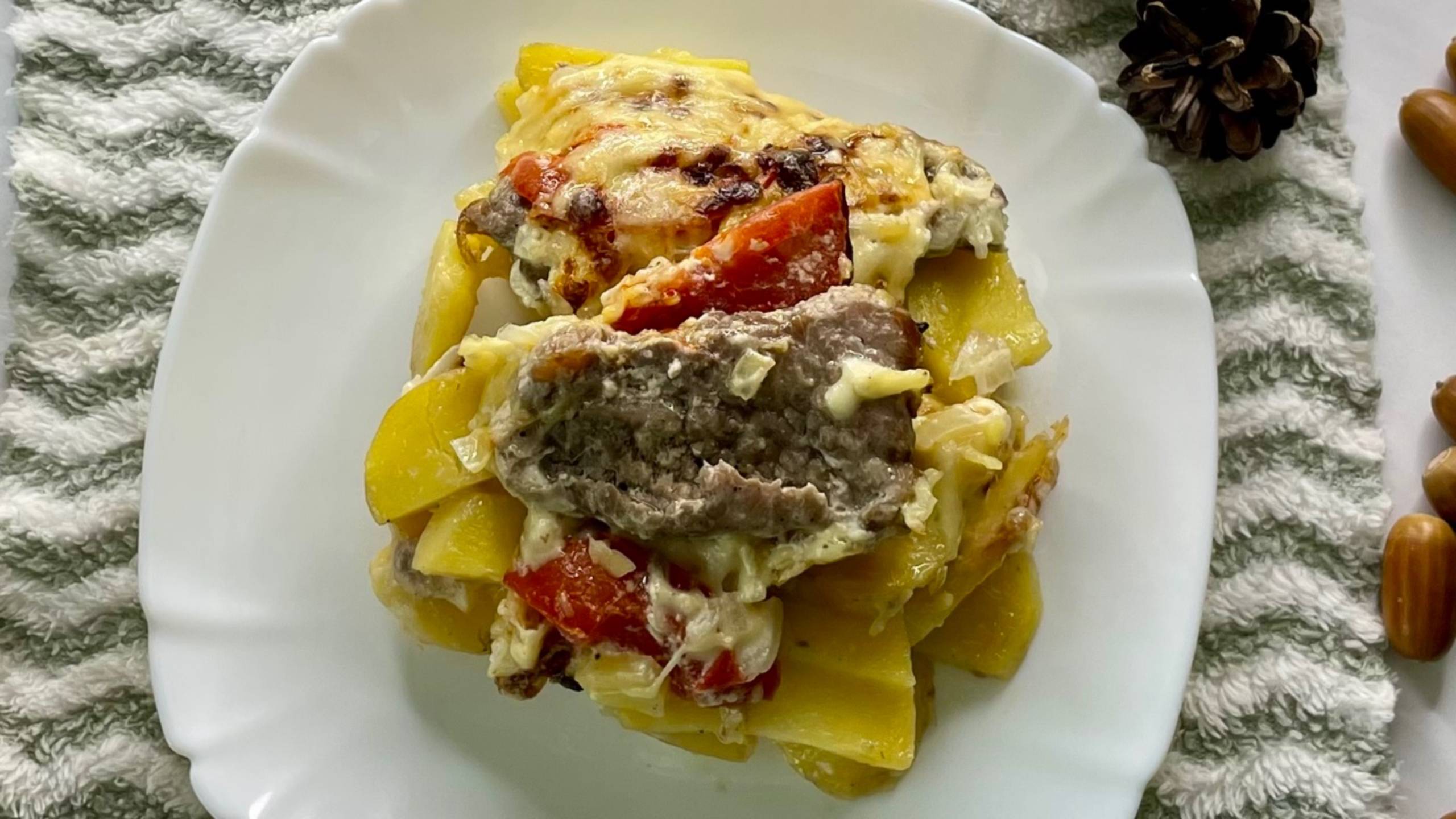 Конина с картошкой в духовке. 🍲 Готовим мясо по-французски из конины. смотреть онлайн