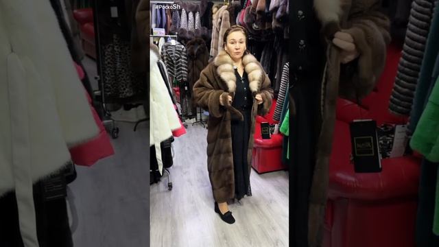 Роскошная шуба из норки цвета орех с соболем смотреть онлайн