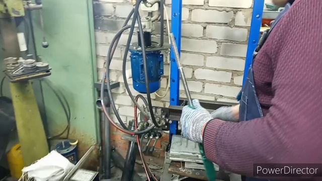 Отливка детали на тпа в режиме полуавтомат. Пп птр 14. 100 грамм.