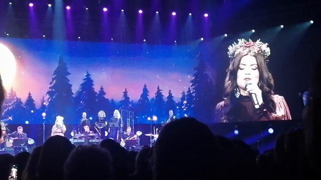 Suvi Teräsniska - joulurauhaa. 17.12.2022, Nokia arena смотреть онлайн