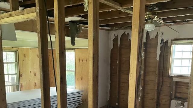 Complete remodel of house built in 1946 3 month progress part 1 смотреть онлайн