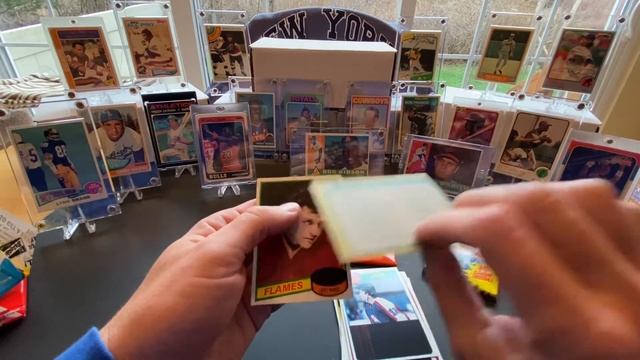 1980 Topps Football, Hockey, Basketball and Baseball packs ( Weekend Wayback) смотреть онлайн