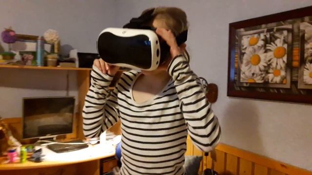 ОЧКИ ВИРТУАЛЬНОЙ РЕАЛЬНОСТИ смотреть онлайн