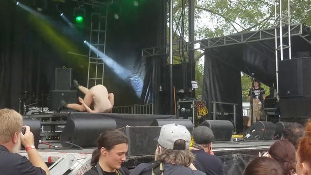 Peaches - Talk To Me @ Project Pabst 2017 смотреть онлайн