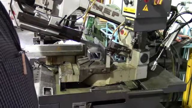 How to Build a Gantry Crane Part 1 VSEQ 001 смотреть онлайн