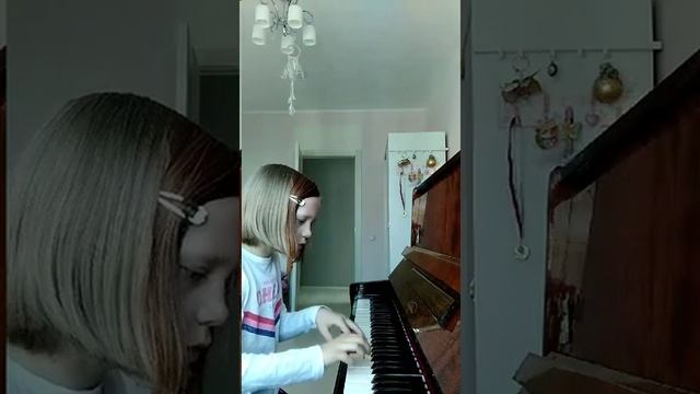 220. Якимова Виктория (9 лет)/Иоганн Пауль Цильхер «У гномов». смотреть онлайн