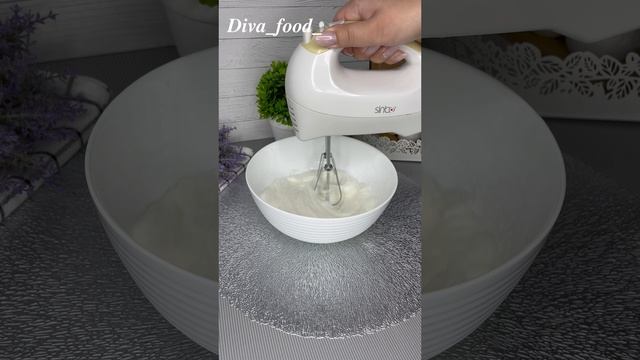 ТВОРОЖНАЯ ЗАПЕКАНКА😋Рецепт в комментариях☺️