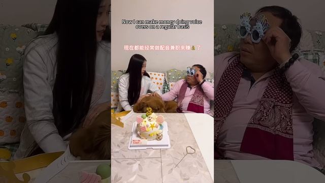 銀子腿上長了個膿包，沒想到發展成腫瘤，大家每天對銀子小心翼翼的【憨憨金和帥帥銀】 смотреть онлайн