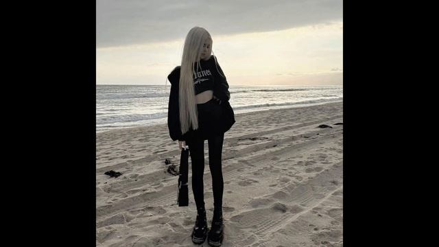 rizza - my mind is broken (speed up) смотреть онлайн