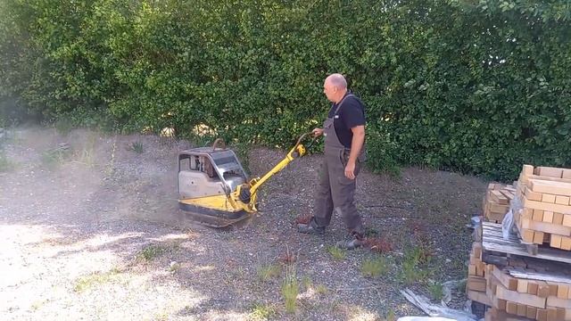 Wacker Neuson DPU 6555He plade Compactor. (for sale on www.retrade.eu) смотреть онлайн