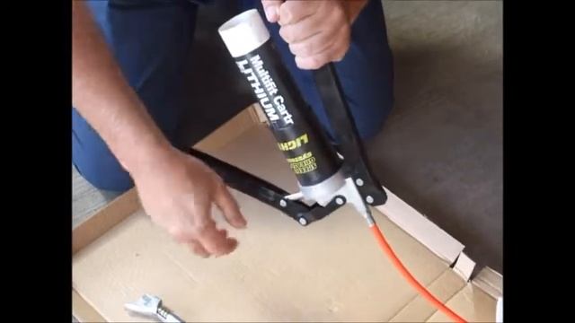 New Gwaza Vacuum Operated Grease Gun Kit смотреть онлайн