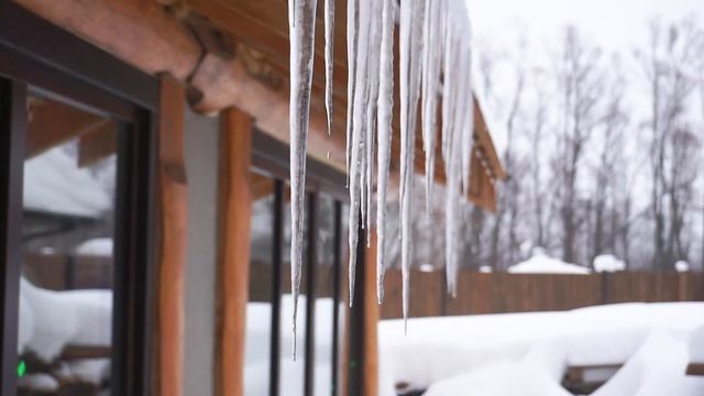 обсада в бане с бассейном смотреть онлайн