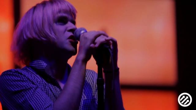 Ariel Pink's Haunted Graffiti Perform "Symphony of the Nymph" - 1 of 4 смотреть онлайн
