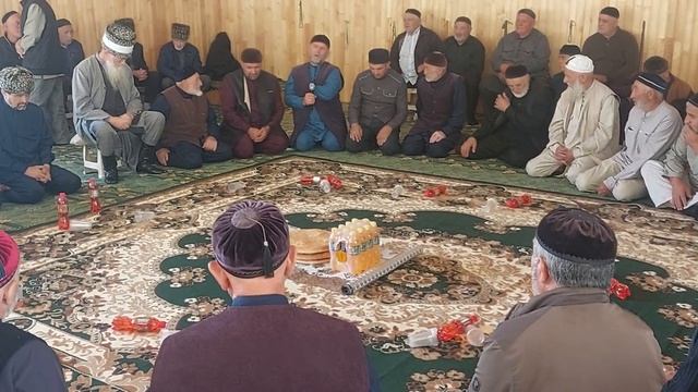 Мавлид на зиярате Шейха Умар-Хаджи Андийского 17.07.2023 смотреть онлайн