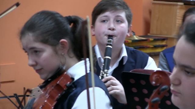 Video Orchestra Scolastica San Martino V C смотреть онлайн
