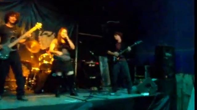 Dragon´s Grunts - Heidi y Hitori Janai смотреть онлайн