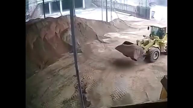 НС погрузчик смотреть онлайн