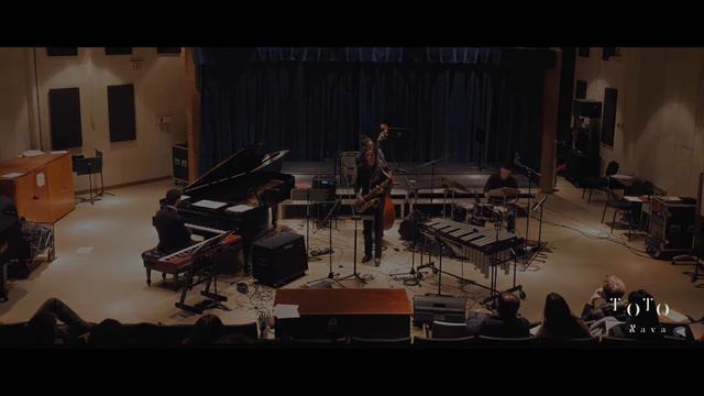 Toto Nava Quintet feat. John Sturino смотреть онлайн