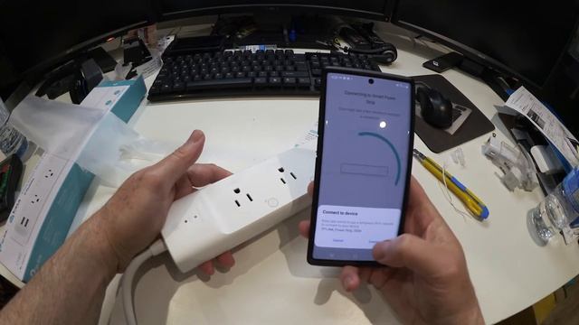 Unboxing: TP Link - Kasa Smart Si-Fi Power Strip KP303 смотреть онлайн