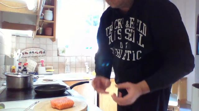 Cooking Solomos me droseri Agourogiaourtosalata + Trovo amesos meta (EL TRUCO) смотреть онлайн