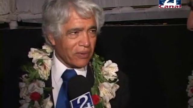 02 FEB 2010 CONTACTO_PIANISTAS MAHANI TEAVE Y ROBERTO BRAVO смотреть онлайн