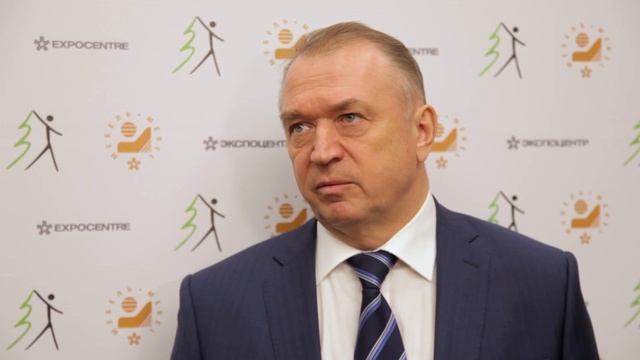 Сергей Катырин - Президент ТПП РФ на выставке "Мебель-2015" смотреть онлайн