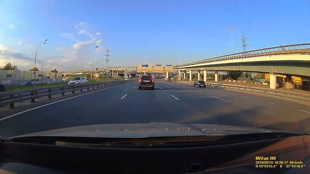 Комбо устройство Mio MiVue i90 дневная съемка смотреть онлайн
