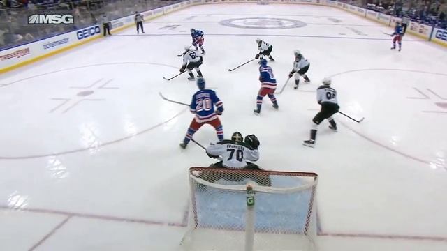 Артемий Панарин / Panarin 176 гол в НХЛ 11 в сезоне (гол+пас 516) /23.01.2022/ (13222) смотреть онлайн