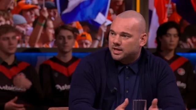 Wesley hoort Koeman over Wijnaldum: 'Wat is dat nou weer voor onzin?!' | VERONICA OFFSIDE смотреть онлайн