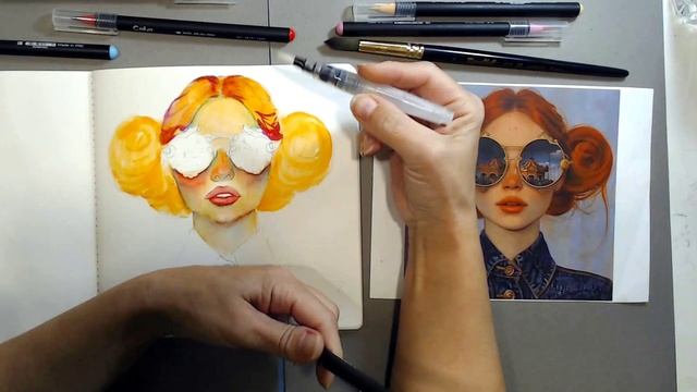 девушка в очках фломастеры