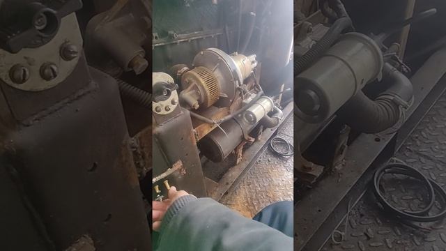 Страшное старое чудо, его нужно запустить. Нам нужен свет и тепло. Тайга ошибок не прощает. смотреть онлайн