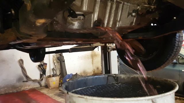 Vw t5 2.5 tdi antigel in baia de ulei смотреть онлайн