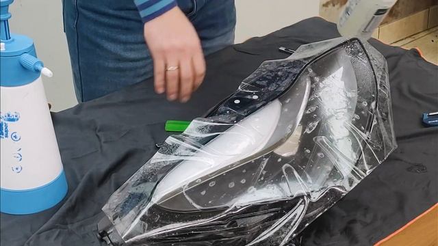 ПОЛИУРЕТАНОВАЯ ПЛЁНКА. Как снять и наклеить на фары автомобиля!