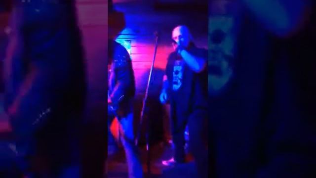 Accept-Balls to the Wall смотреть онлайн