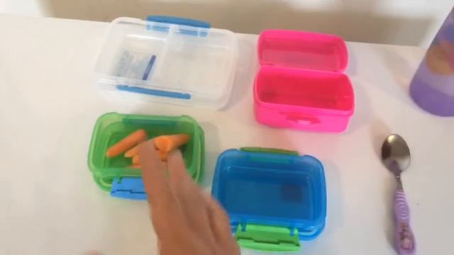 Week 31 Of School Lunches and What She Ate смотреть онлайн