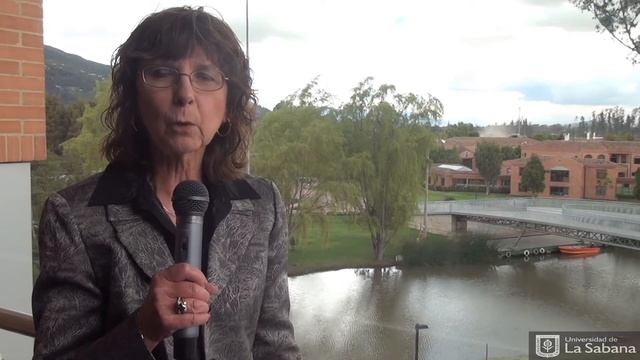 Dr. May Jane Pardue from Missouri State University talks about her visit in La Sabana смотреть онлайн