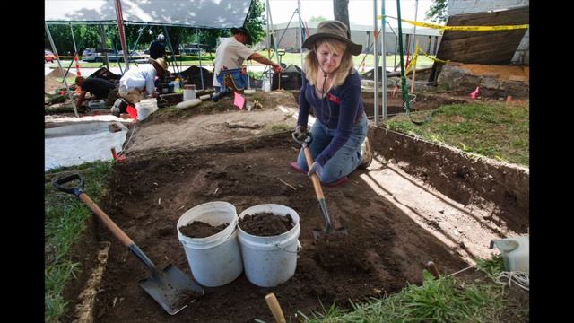 Digging for history at the Last Chance Store in Council Grove смотреть онлайн