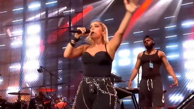 Bebe Rexha | I'm A Mess (Live Performance) Lollapalooza