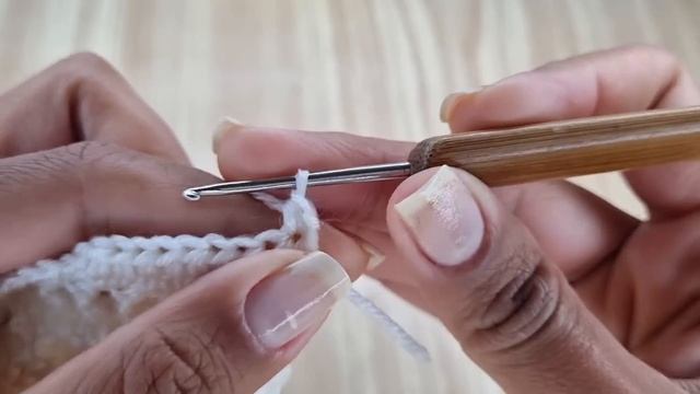 Sapatinho Bia Fácil De Fazer/Easy And Quick To Weave Baby Shoes