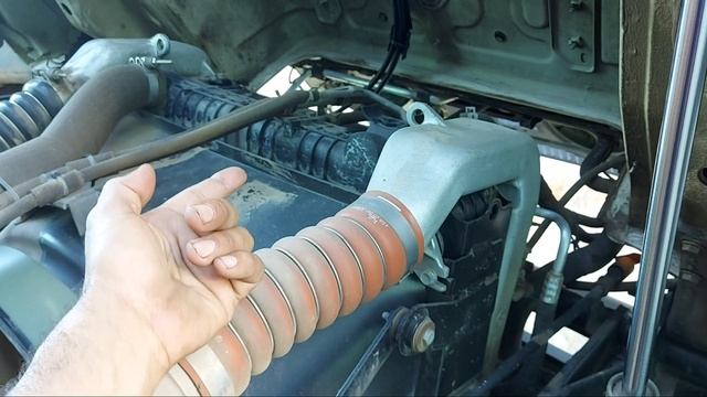 Atençao isso Quebra o motor do caminhão e do onibus смотреть онлайн