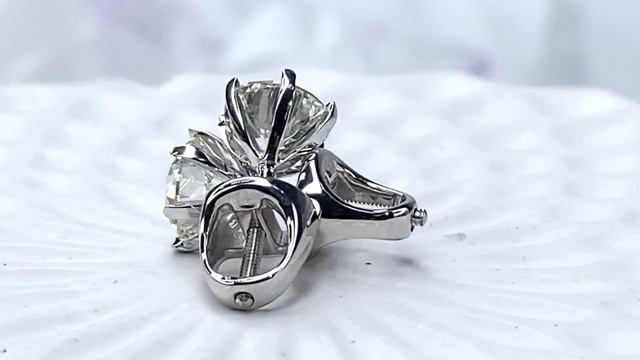 Золотые серьги с бриллиантами 2,02 ct 750 пробы смотреть онлайн