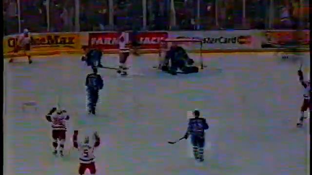Joey Kocur Stanley Cup Finals Goal 06.09.98 смотреть онлайн